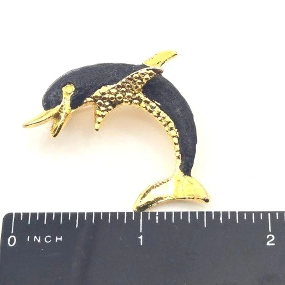 Vintage 1980s Gold Tone‎ Metal and Matte Black Enamel Jumping Dolphin Brooch Pin